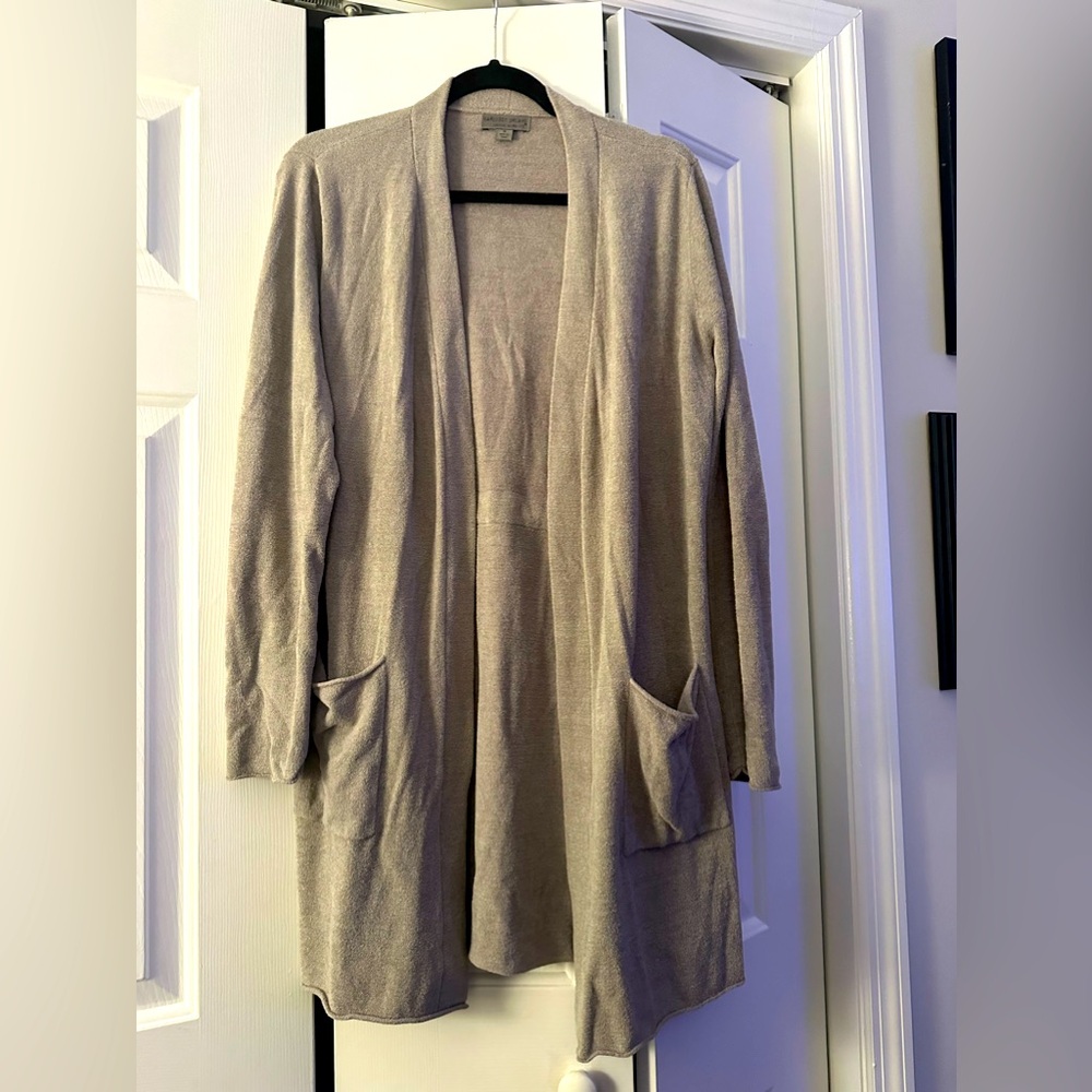 Barefoot Dreams bamboo lite cardigan. Perfect neutral greige size medium